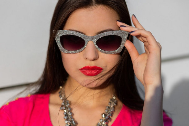 20240329115023_76911.jpg 2024 Fashionista Favorites in Style – Chunky Cat Eye Glasses Edition.jpg