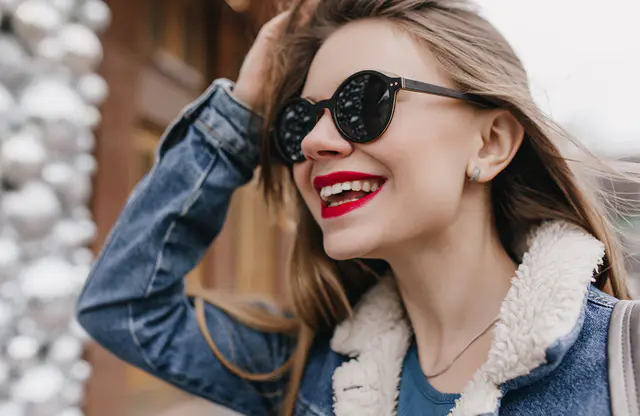 how-to-clean-your-sunglasses-properly-the-right-way-to-keep-them-shining