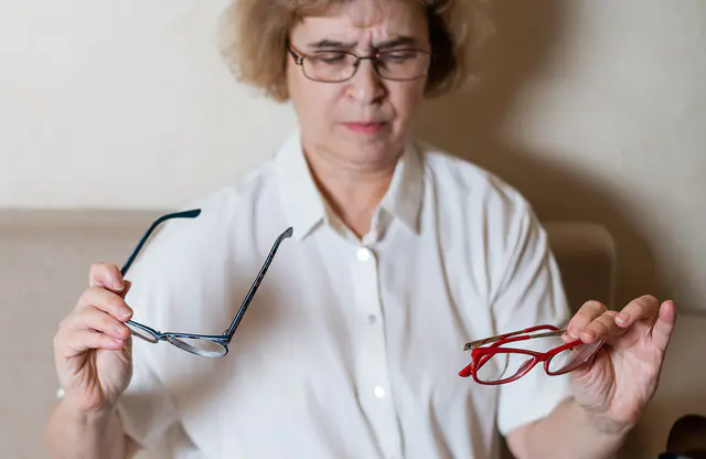 how-to-choose-the-best-reading-glasses-for-men-a-complete-buyer-s-guide