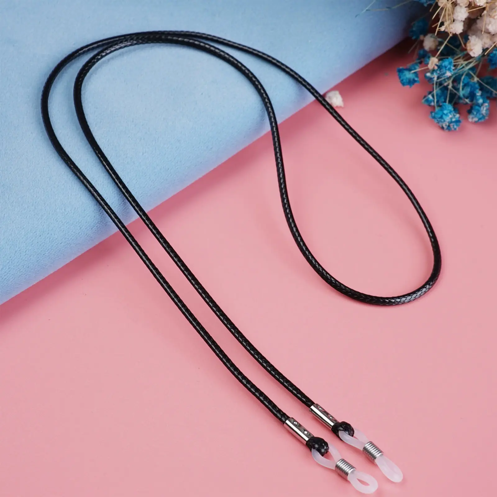 Black Eyeglass Chain