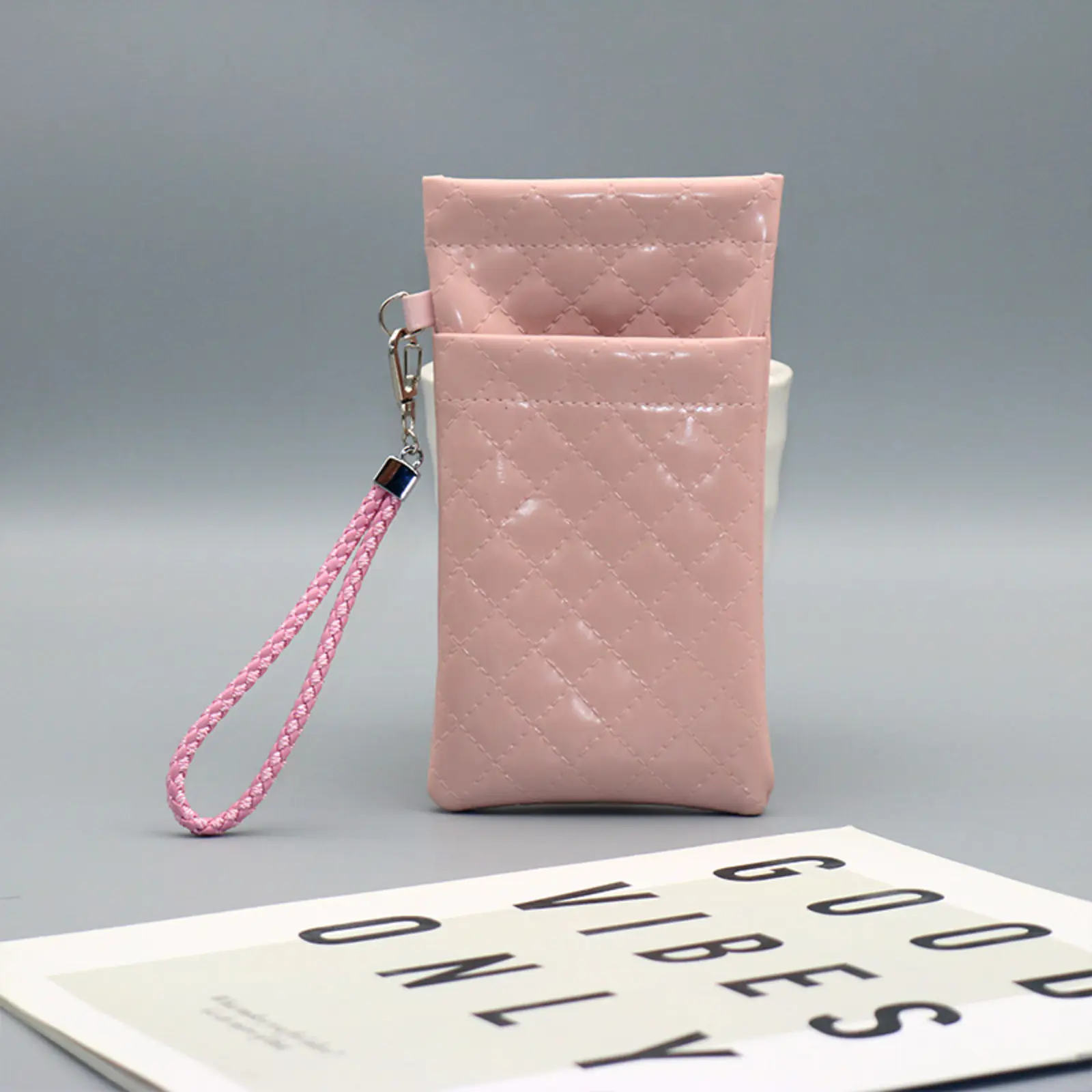 Pink Checkered PU Glasses Pouch