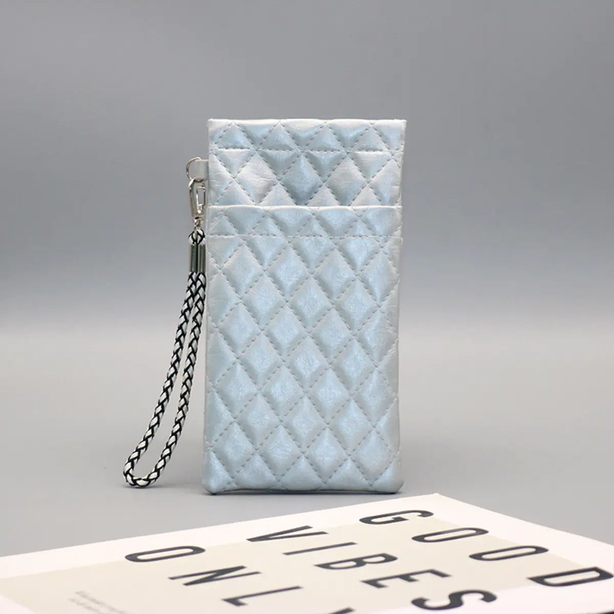 Silver Checkered PU Glasses Pouch