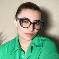 Oval Blue Eyeglasses