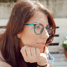 Oval Black Eyeglasses