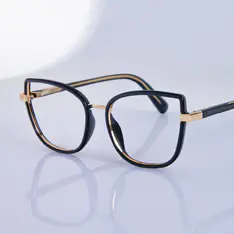 Cat-eye Black/Gold Eyeglasses
