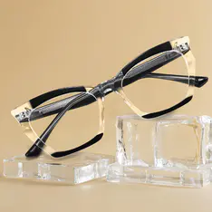 Cat-eye Black/Clear Eyeglasses