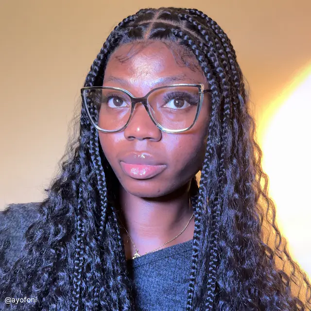 Oval Transparent Gray Eyeglasses