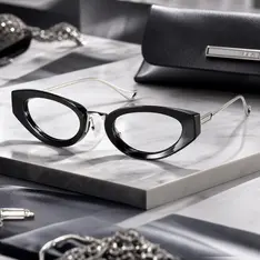 Cat-eye Black Eyeglasses