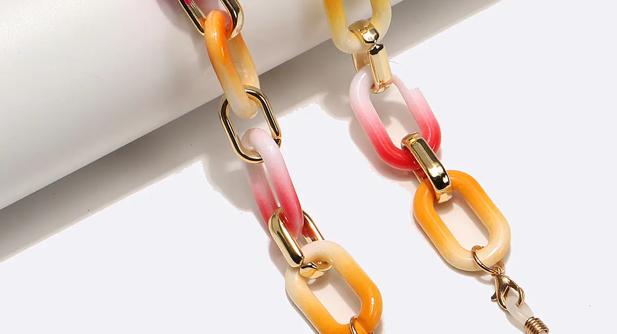 Multicolor eyeglasses chain
